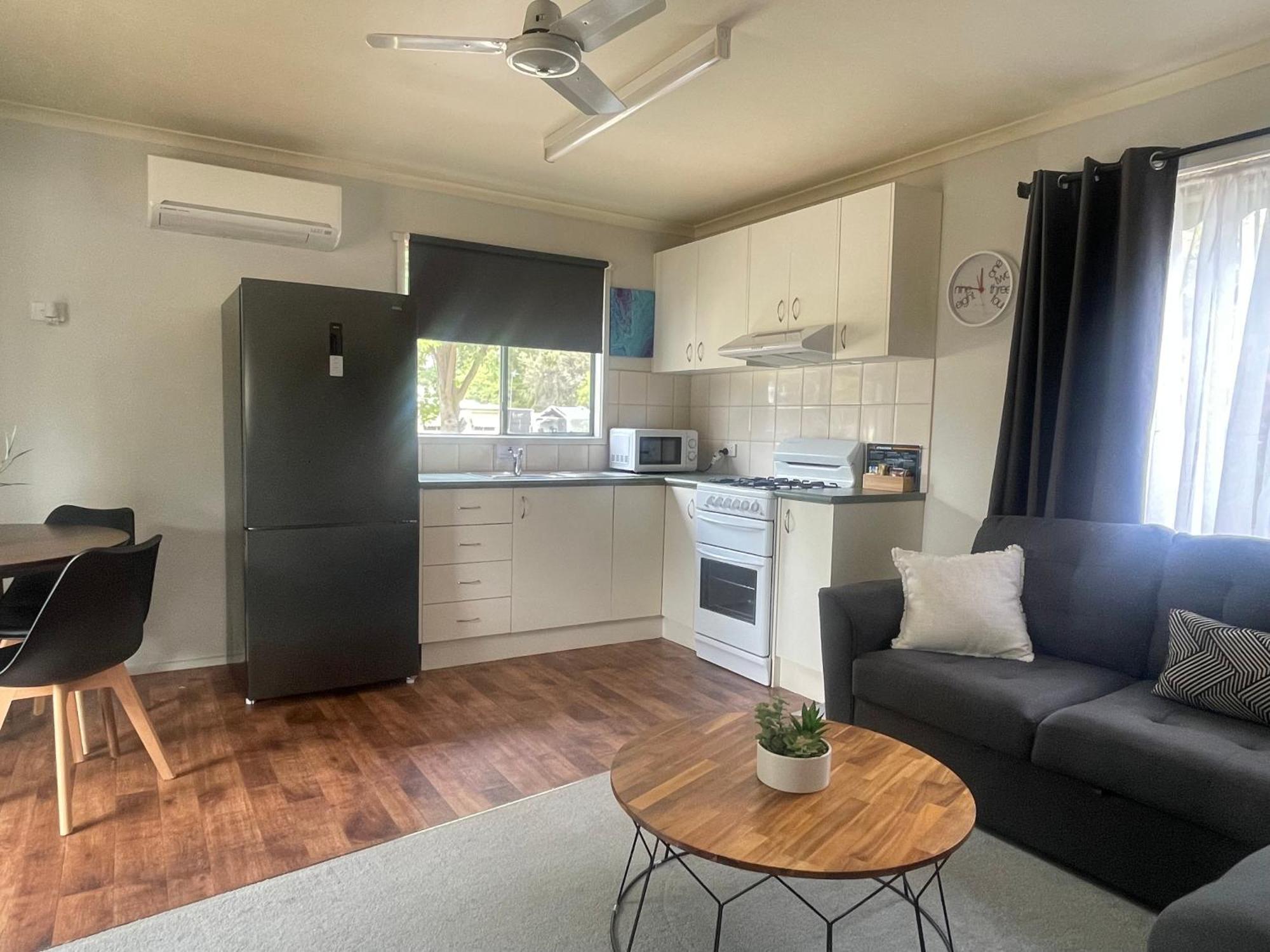 Kerang Holiday Park Exterior foto
